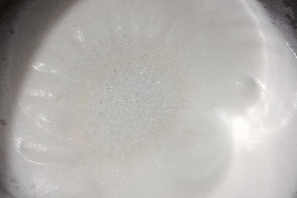 ＮNの无油酸奶小蛋糕的做法图解3