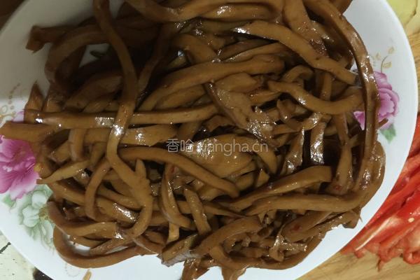 炒油腐丝的做法图解1