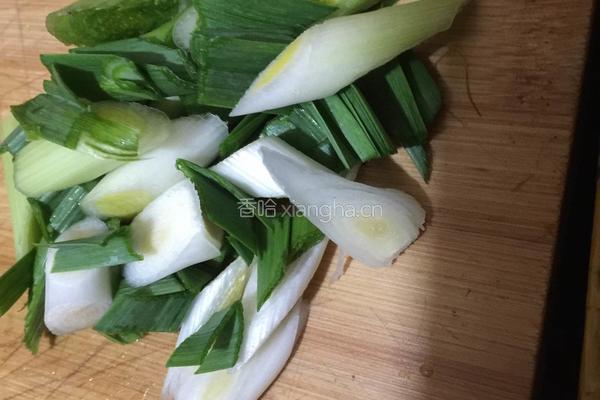 炒藕片的做法图解2