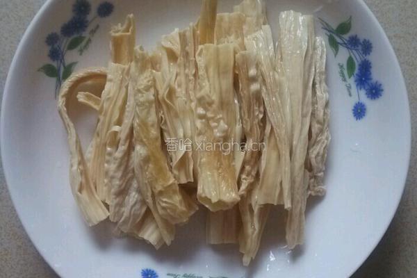 腐竹红枣甜汤的做法图解3