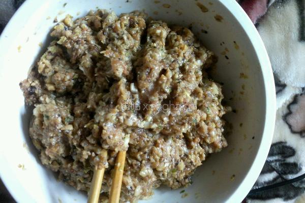 梅花蒸饺的做法图解1