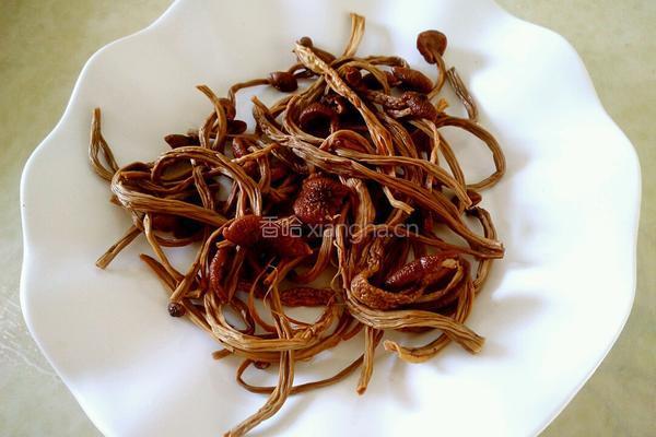 茶树菇炒杂太的做法图解5