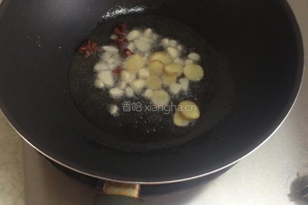 香香酱鸡翅、酱鸡脖的做法图解2