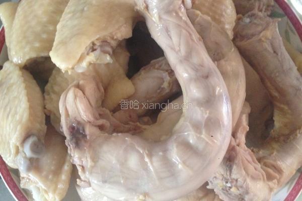 香香酱鸡翅、酱鸡脖的做法图解1