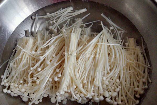 凉拌金针菇的做法图解5