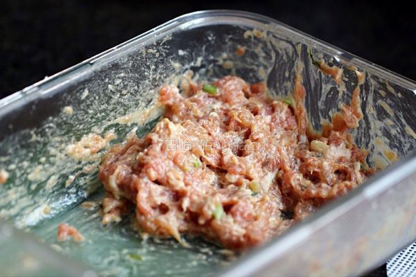 生煎花形小馄饨的做法图解1