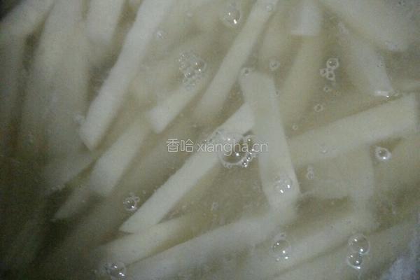 自制薯条的做法图解2
