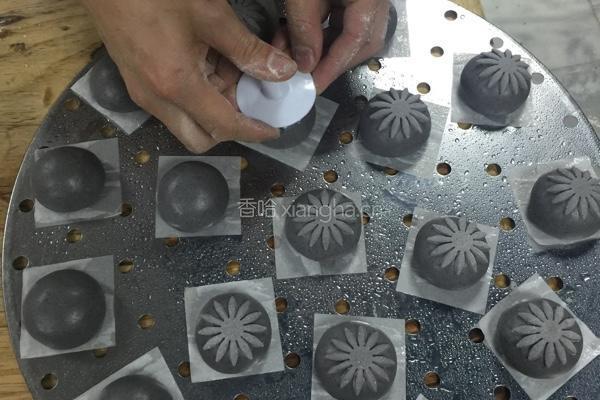 紫麦杂粮包的做法图解8