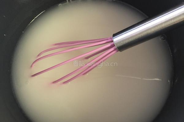 红枣菠萝干果糯米饭的做法图解1