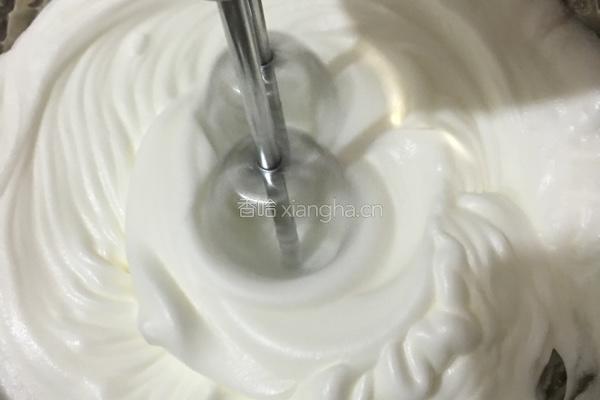 不用烤箱做点心：电饭煲蛋糕的做法图解4