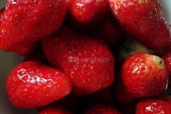 手工草莓酱的做法图解2