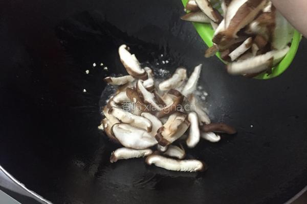 香菇炒肉的做法图解9