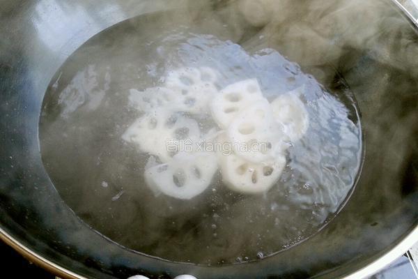 荷塘小炒的做法图解3