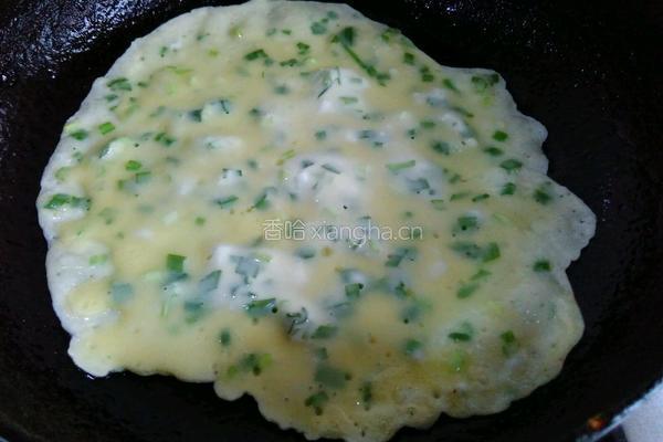 韭菜鸡蛋火腿卷饼的做法图解6