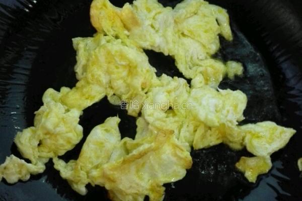 把春天炒进菜里，祝青春永驻的做法图解5