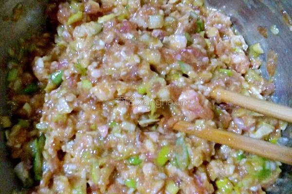 肉馅蒸饺的做法图解2
