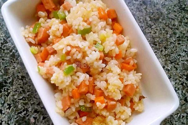 香肠炒饭的做法图解4