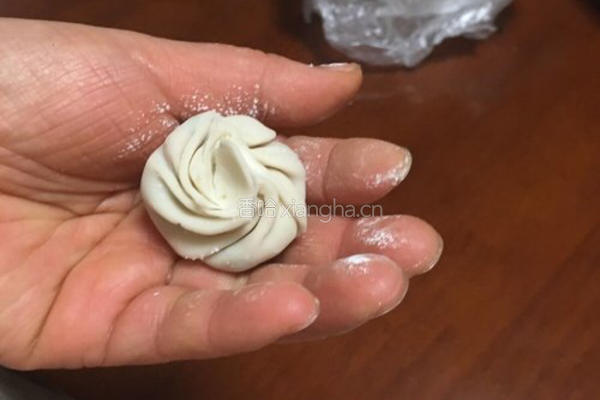 小笼包的做法图解9