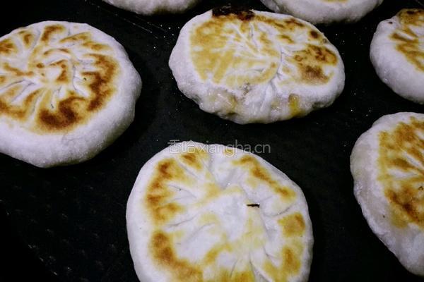 猪肉大葱馅饼的做法图解10