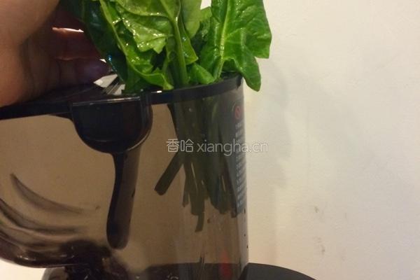彩色面条的做法图解2