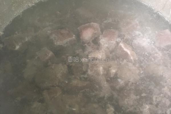 咖喱牛肉的做法图解1
