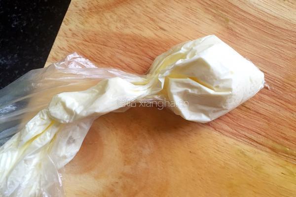 牛油果口馍甜点的做法图解3