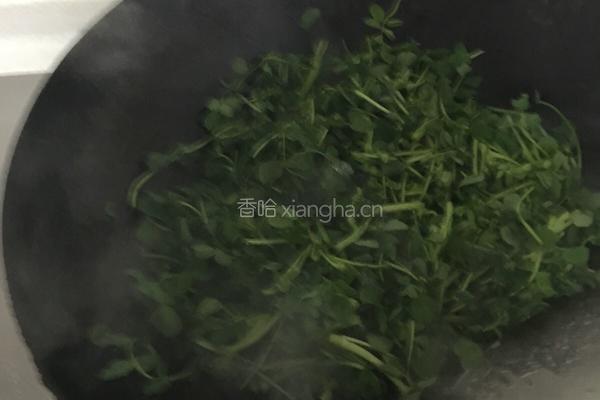 花草炒年糕的做法图解4