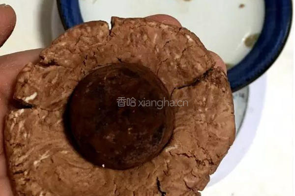 又大又软还会爆浆的全家欢甜品 巧克力糯米滋的做法图解4
