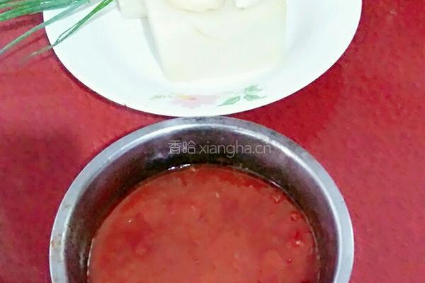 酸辣米豆腐的做法图解1