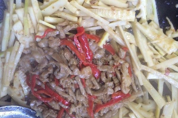 竹笋炒肉的做法图解7