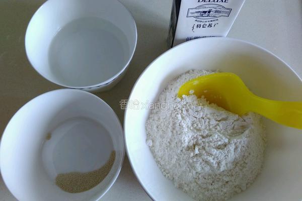 奶香甜饼的做法图解1