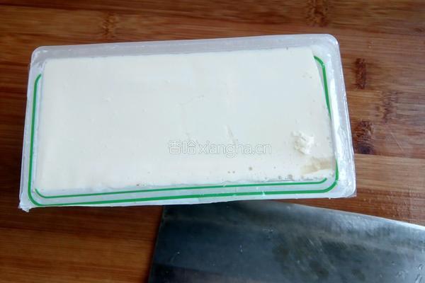 豆腐火腿汤的做法图解2