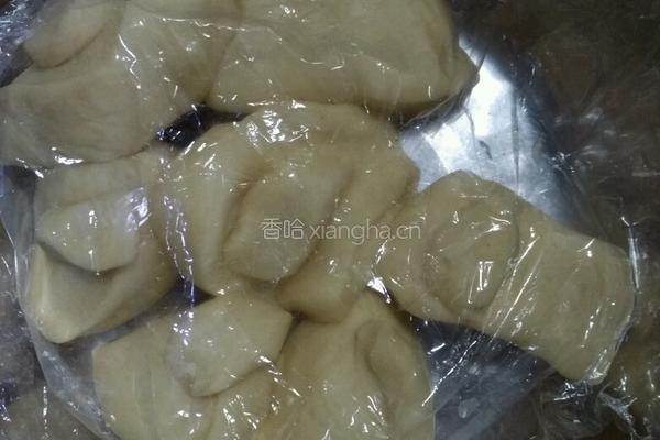 奶香软麻花的做法图解3