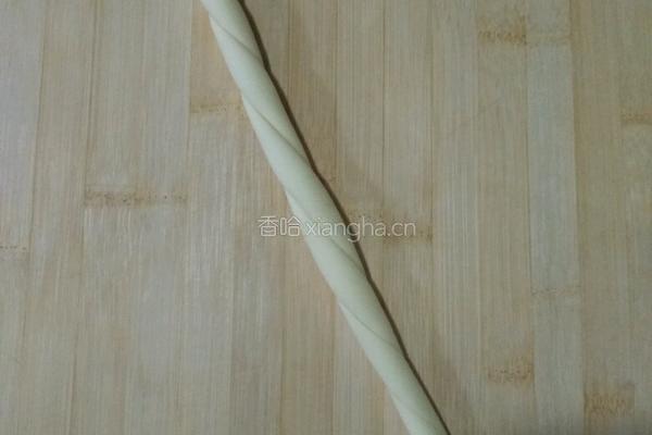 奶香软麻花的做法图解4