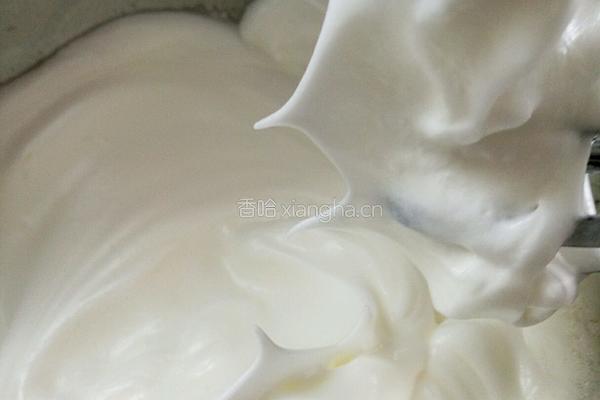 戚风杯子蛋糕的做法图解9