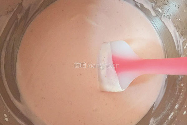 草莓酸奶慕斯蛋糕(6寸）的做法图解9