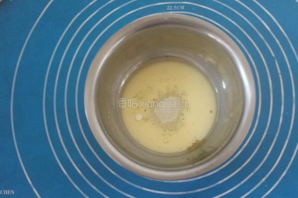美人纹蛋糕卷的做法图解3