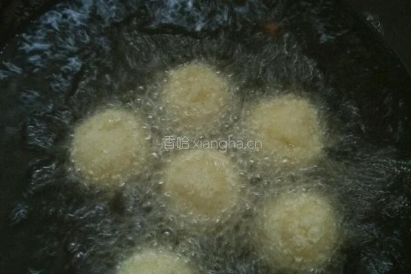 炸土豆球的做法图解6