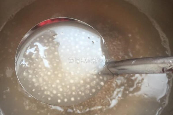 银耳西米汤的做法图解6