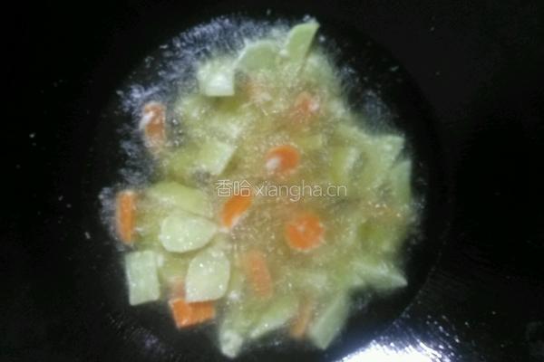 双色拔丝的做法图解2