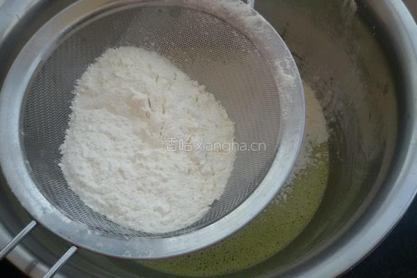 抹茶蛋糕卷的做法图解7