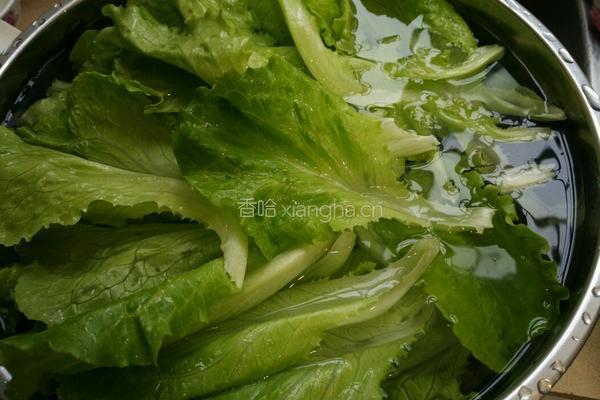 白灼生菜炒肉末的做法图解2