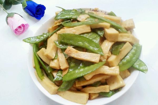 冻豆腐炒豆角的做法图解6