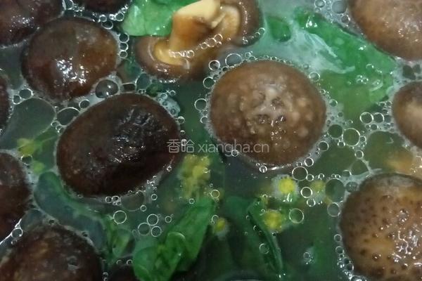 香菇青菜瘦肉粥的做法图解7