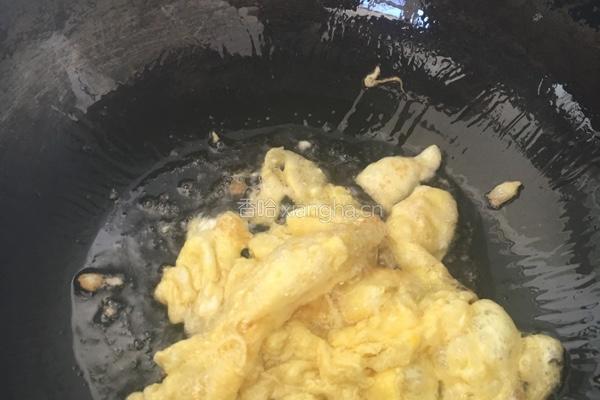 什锦炒饭的做法图解3