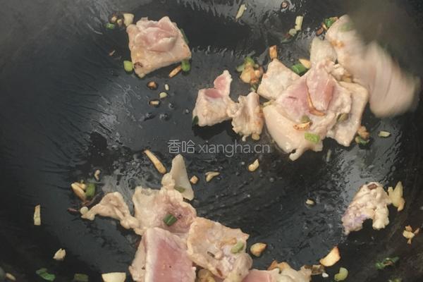 香菇炒肉片的做法图解3