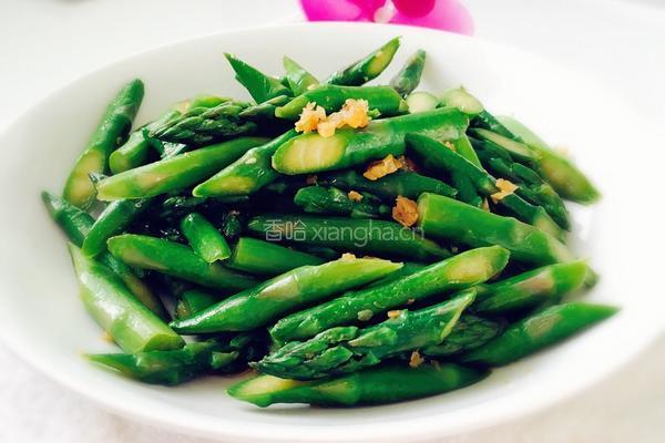 干虾米炒芦笋