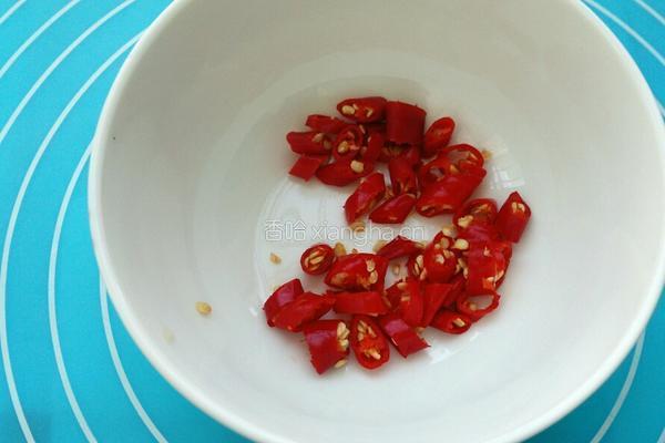 凉拌西葫芦的做法图解3