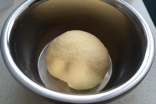 芝麻白糖小圆饼的做法图解1