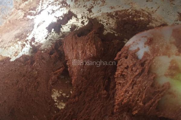 可可纸杯蛋糕的做法图解6